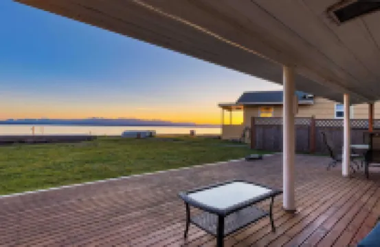 Mutiny Bay Cottage by AvantStay