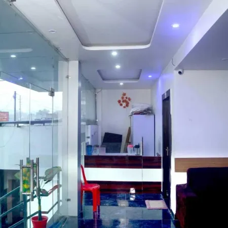 SHRADDHA SHIVAM RESIDENCY Отели в г. Читракут