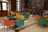 Bacacan Otel - ที่มีบาร์
