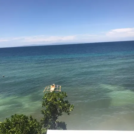 Babylon Oslob Coast Guesthouse