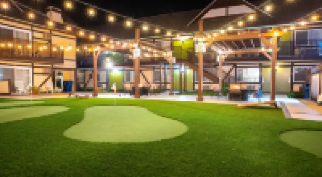 Pea Soup Andersen's Inn Hotels near Village Park