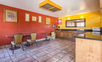 A Victory Inn Tolleson