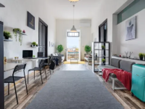 Bee Hostel Hotels in Limassol