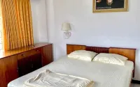 Kencana Hotel - 2-Star