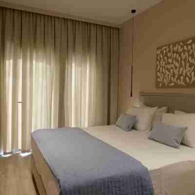 Kaiser Luxury Suites Rooms