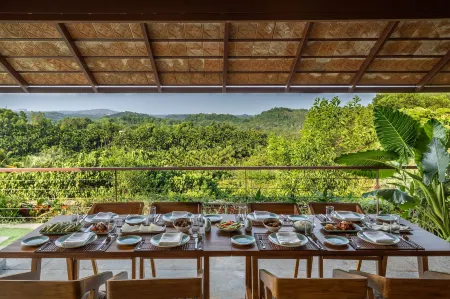 Amã Stays & Trails Vivid Foliage Kasargod, Mangalore Отели в г. Касарагод