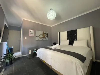Zoe & Saint Hotels in 