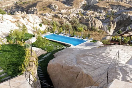 Be Still Alexa Smart Luxury Escape Adults Only Отели рядом с достопримечательностью «Yunak Spa at Yunak Evleri Cave Hotel»