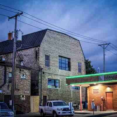 4th Street Lofts Hotel Exterior