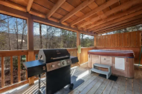 スリーピン イン 2 ベッドルーム キャビン バイ レッドオーニング