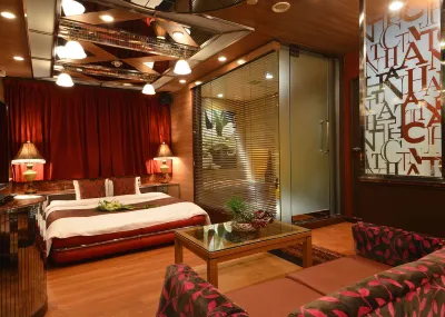 HOTEL CHANT - Adults Only Các khách sạn gần TOGA-MIKITA Railway Station