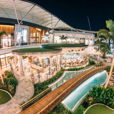 Nobby Beach Holiday Village Отели рядом с достопримечательностью «Берли-Хедз»