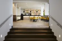 Hotel Las Arenas, Affiliated by Melia - Barer