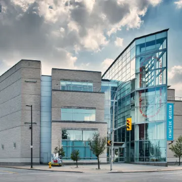 Travelodge by Wyndham Windsor