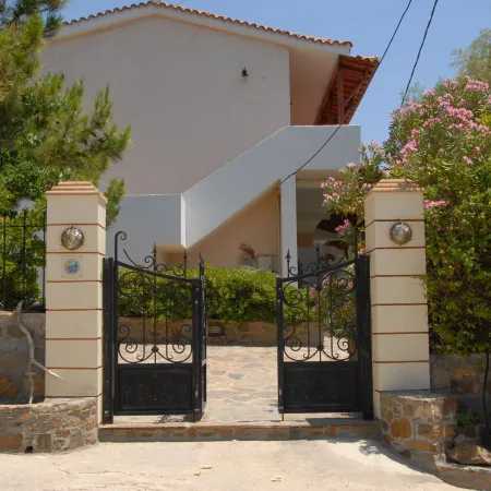 Zorbas Apartments