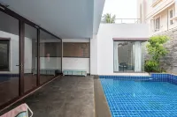 Truliv Villa Seraya - Villaer