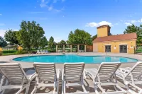 Family home in desirable neighborhood with pool ac Hôtels à : Eagle