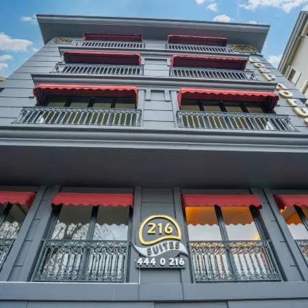 216 Bosphorus Suite Отели рядом с достопримечательностью «Киз Кулеси»