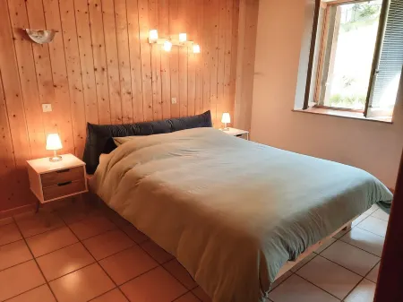 Large apartment in village center with direct access to ski and hiking trails