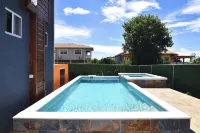 Obeys Sanctuary Hoteles en La Cour Ville