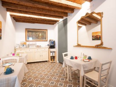 B&B Basta Bussare