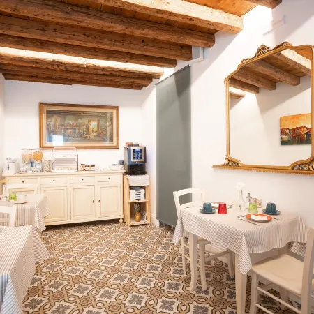 B&B Basta Bussare