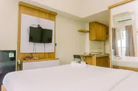 Comfy and Nice Designed Studio Parkland Avenue Apartment Các khách sạn ở Cilenggang