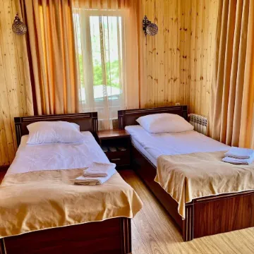 Kirch Hotel & Restaurant