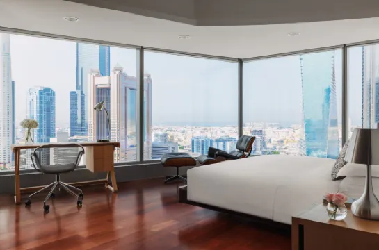 จูไมราห์ ลิฟวิ่ง - เวิลด์ เทรด เซ็นเตอร์