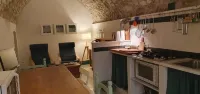 Detached house with large equipped terrace, pets welcome