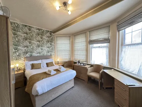 SmartsWay Hotel & Wellness