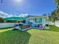 Charming, Family Friendly Newly Renovated Duplex on Holmes Beach