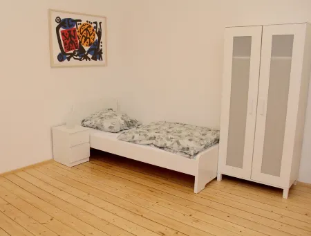 House Roy - Ferienwohnun 1st floor Отели в г. Цюльпих