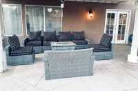 4BR, Pool,Spa, Mini Golf, A+ House