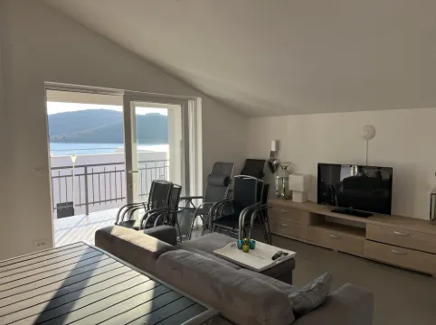 Villa Pina Tisno TOP Apartment Mila 4-6 people with sea view