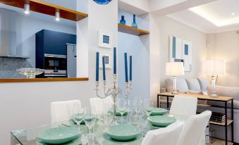 Bright 3 Bd Apartment in Front of Maestranza Bullring. Antonia Diaz II