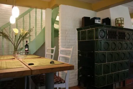 Fantastic thatched cottage on the North Sea coast with a separate sauna house