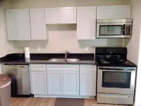 Downtown Apartment conveniently located to all!