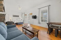 Suite 1, Quick Stroll to Downtown Black Mountain