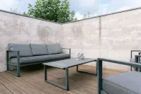 Zeeuws Huisje is centrally located within cycling distance of the beach Hotels in Serooskerke