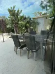 New private botanical villa on gated acre 5mins walk to beach