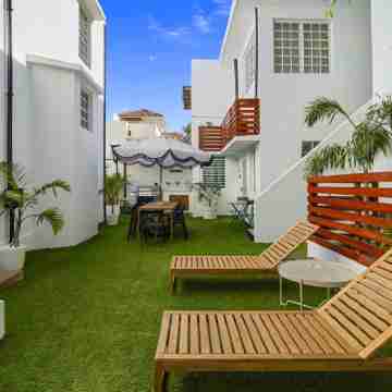 Luxury 1 bed Apartment 4. Steps from the beach! Hotel Exterior