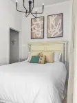 This adorable studio in The Villages of South Walton is tastefully decorated!