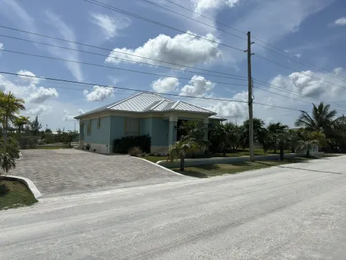 2 Bedroom Home with Dock Slip Hotels in Marsh Harbour