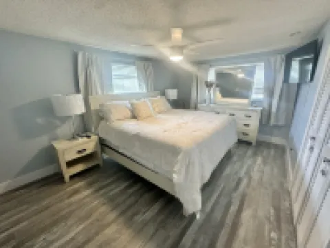 Tropical Island Oasis Full Home