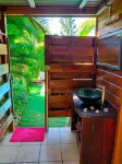 COUP DE COEUR: charming wooden bungalow with private pool