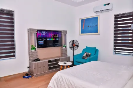 MADRID @ AMERICA LUXURY EXTENDED STAY