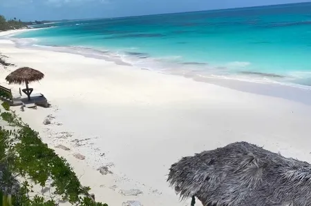 Garden of Light,Charming Oceanfront Villa,Tiki Huts& Generator,10% off 7+ nights