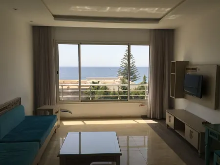 2 Apartments s+2 Arabesque Style Отели рядом с достопримечательностью «Manége de Kelibia»