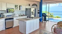 Charming house with spectacular ocean views
